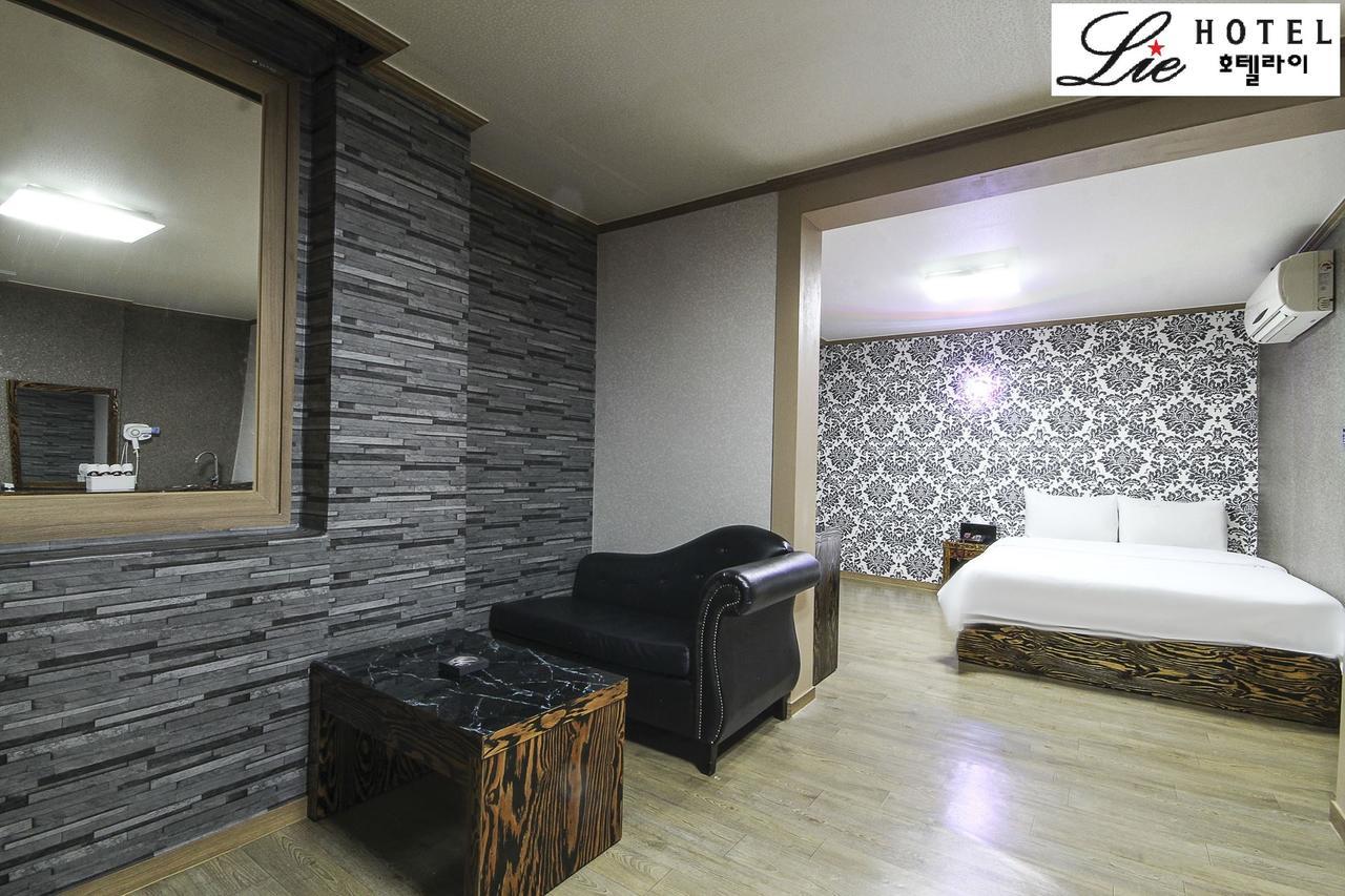 Hotel Lie Geoje Exterior photo